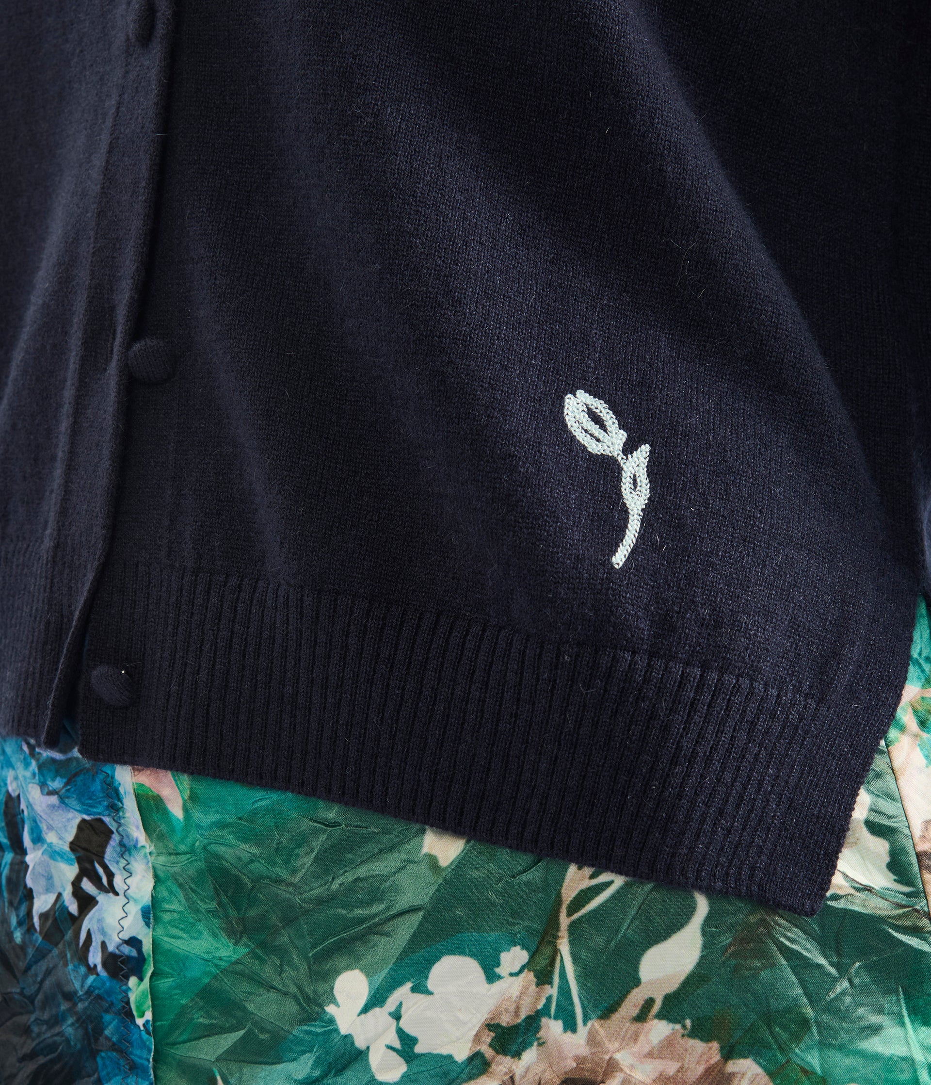 Cashmere Crew Neck Cardigan - Image 5