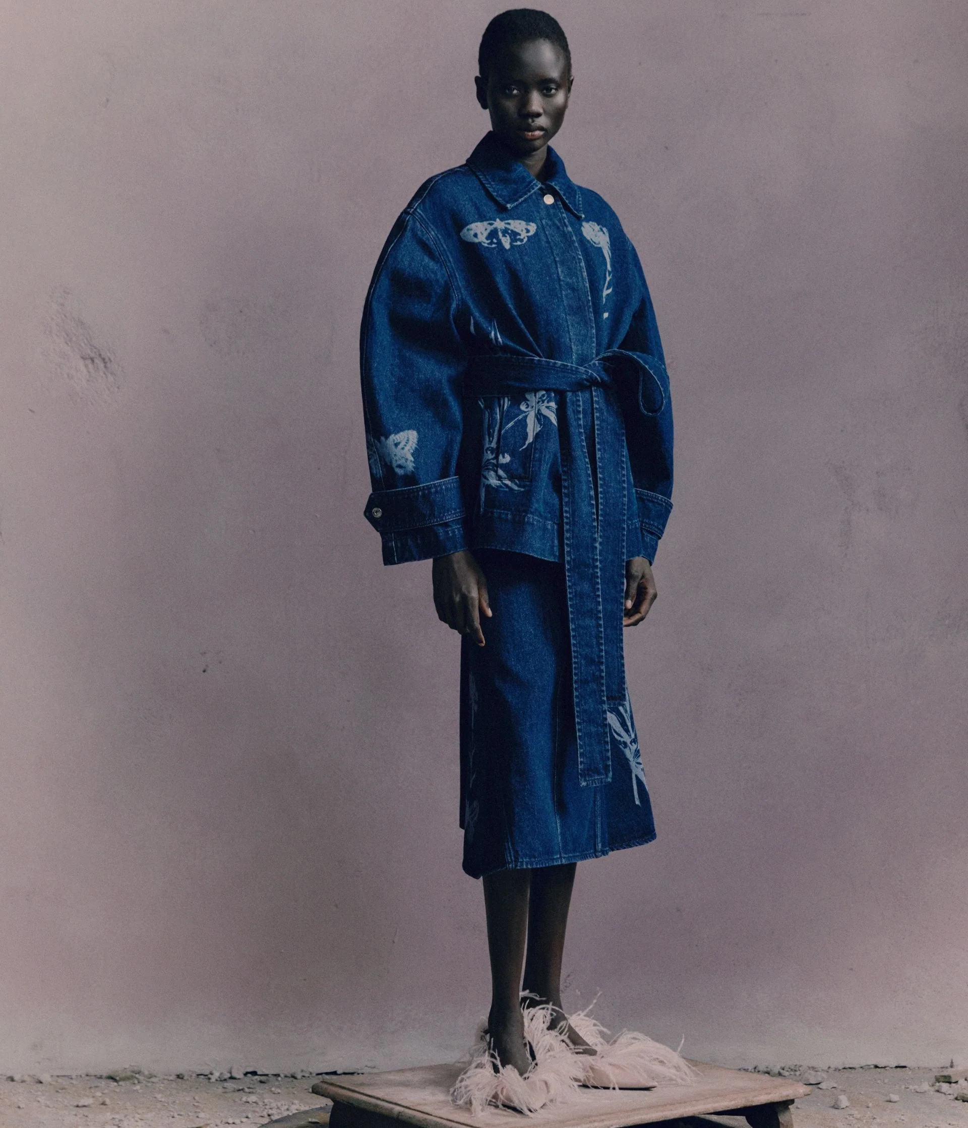 Indigo Denim Short Sleeve Midi Dress - Image 2