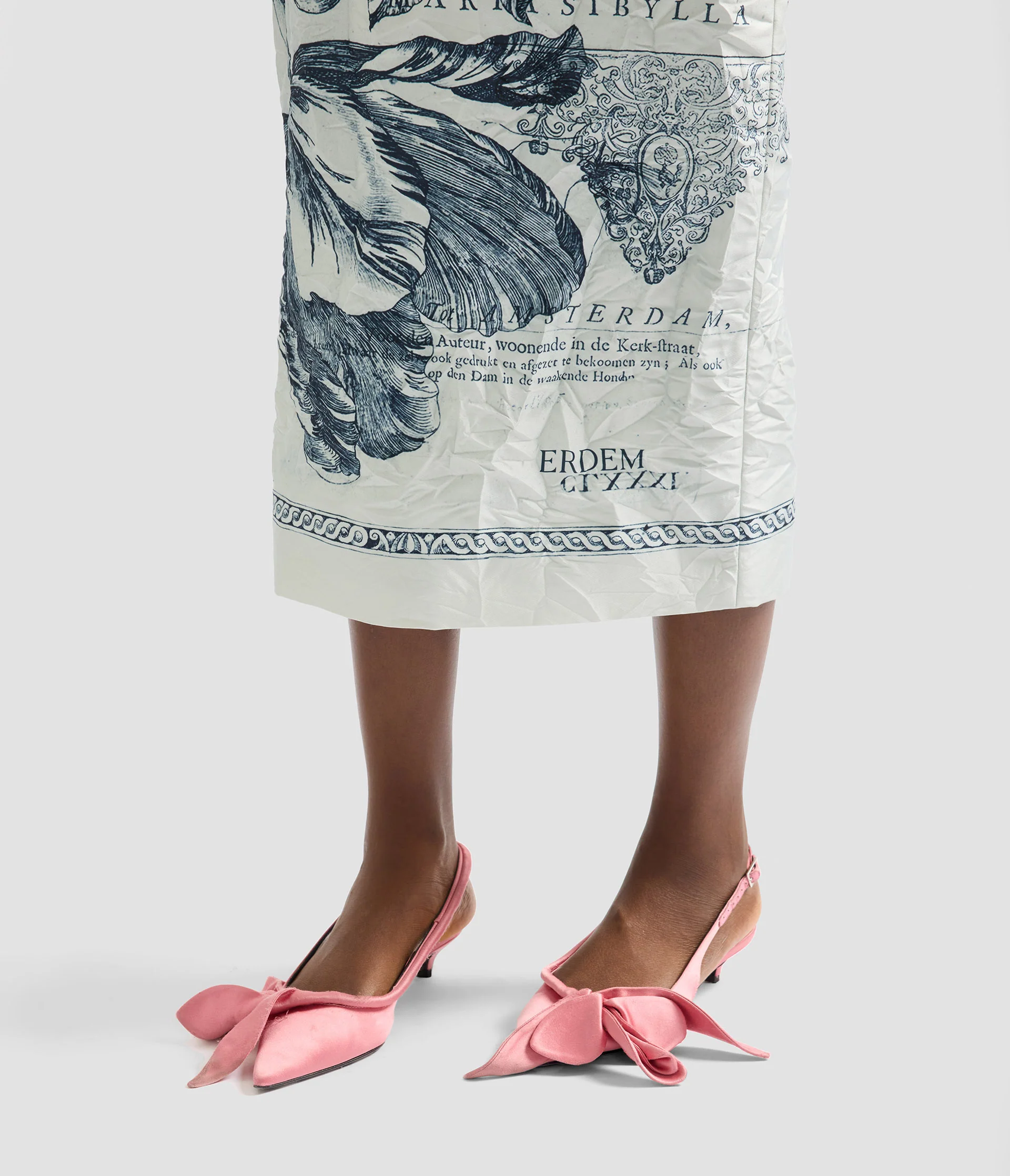 Floral Print Textured Satin Pencil Midi Skirt - Image 4