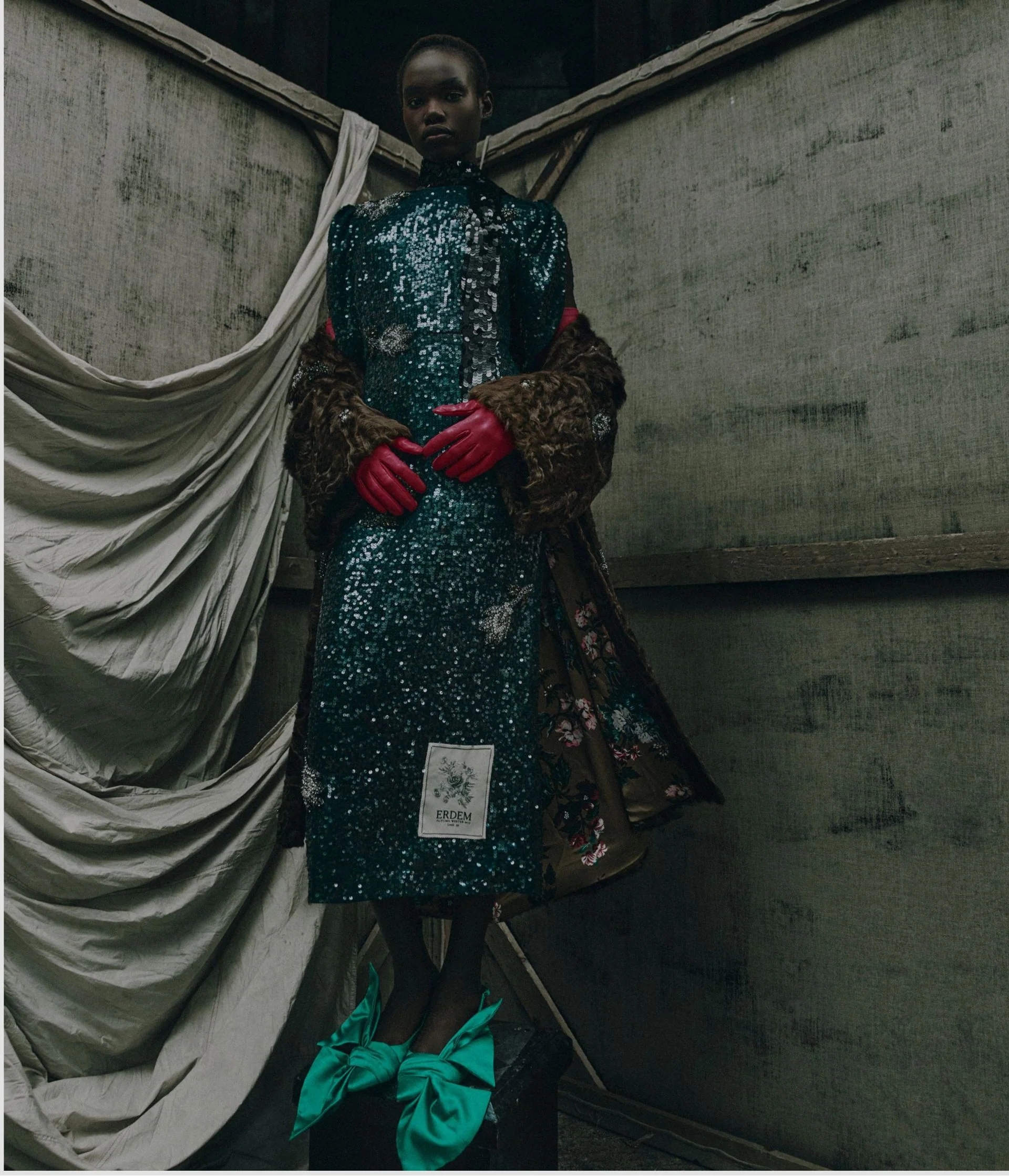 Embroidered Sequins Midi Dress - Image 7